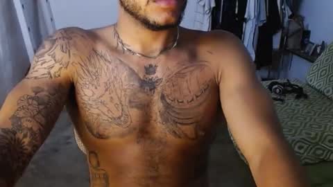 Snapshot of aron_7 chatting on 02-19-25, 04:12 aron_7 online show from 02-19-25, 04:12