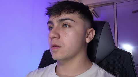 aron__cooper online show from 10-19-25, 12:44