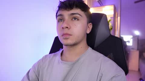 aron__cooper online show from 12-20-25, 02:18