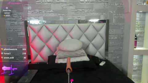 Snapshot of aron_bolt chatting on 02-08-25, 02:15 ARON BOLT online show from 02-08-25, 02:15