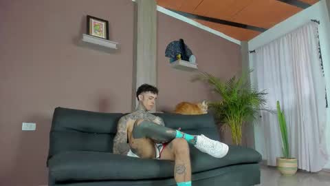 Aron ford online show from 12-17-25, 09:54