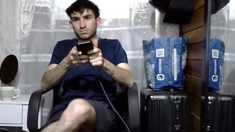 Aron G Franco online show from 10-21-25, 06:08