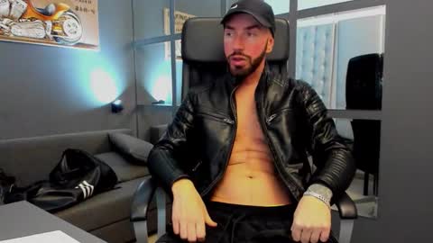 AronGrant online show from 01-16-26, 10:52