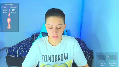 Snapshot of arontroy_wi chatting on 01-09-25, 09:27 noah and ivy online show from 01-09-25, 09:27