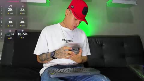 Snapshot of aroon_fit chatting on 02-12-26, 07:42 AROON HOT online show from 02-12-26, 07:42