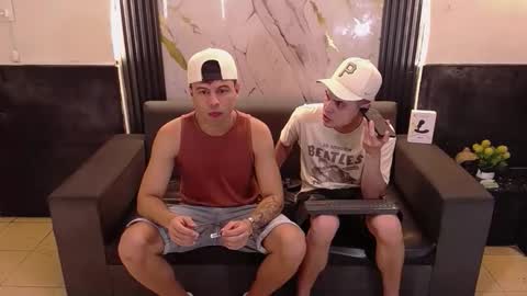 Aroon   online show from 03-23-26, 04:27