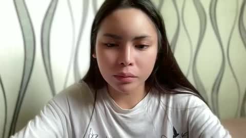 KATE MORE  online show from 01-15-26, 04:17