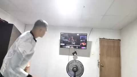 arrecho447648 online show from 11-13-25, 03:16