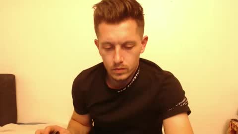 Snapshot of arromwilliam90 chatting on 12-06-24, 03:55 arromwilliam90 online show from 12-06-24, 03:55