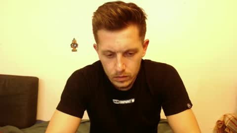 Snapshot of arromwilliam90 chatting on 01-23-25, 07:40 arromwilliam90 online show from 01-23-25, 07:40