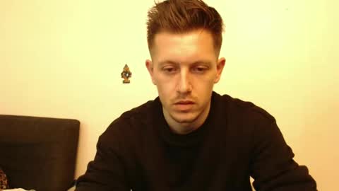 Snapshot of arromwilliam90 chatting on 01-31-25, 10:52 arromwilliam90 online show from 01-31-25, 10:52