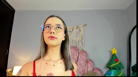 Lia Rose online show from 12-01-25, 01:21