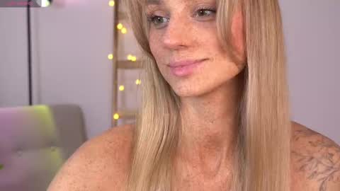 Snapshot of artease chatting on 02-28-25, 08:20 Arti Next Streams - online show from 02-28-25, 08:20