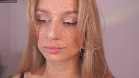 Snapshot of artease chatting on 03-07-25, 08:34 Arti Next Streams - online show from 03-07-25, 08:34