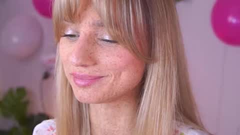 Snapshot of artease chatting on 10-11-25, 07:40 Arti Next Streams - online show from 10-11-25, 07:40