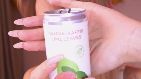 Snapshot of artease chatting on 12-19-25, 01:18 Arti Next Streams - online show from 12-19-25, 01:18