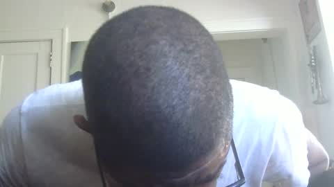 Snapshot of arteblazze chatting on 10-06-25, 10:07 Arteblazze not daddy boy bitch or nigga online show from 10-06-25, 10:07