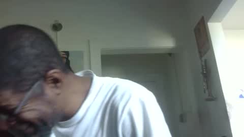 Snapshot of arteblazze chatting on 10-24-25, 03:19 Arteblazze not daddy boy bitch or nigga online show from 10-24-25, 03:19