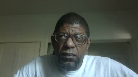 Snapshot of arteblazze chatting on 11-16-25, 02:22 Arteblazze not daddy boy bitch or nigga online show from 11-16-25, 02:22