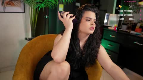 Snapshot of artechloe chatting on 12-11-24, 11:00 Chloe online show from 12-11-24, 11:00