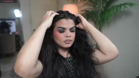 Snapshot of artechloe chatting on 10-01-25, 11:22 Chloe online show from 10-01-25, 11:22