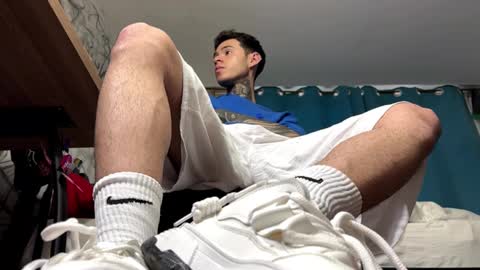   online show from 12-05-24, 01:38