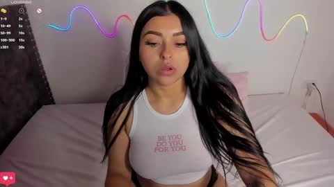 Snapshot of artemisa67_ chatting on 12-02-24, 07:47 ESTEFANY online show from 12-02-24, 07:47