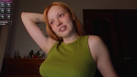Snapshot of artemisa_meows chatting on 09-19-25, 10:21 SEE U THURSDAY online show from 09-19-25, 10:21
