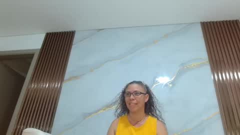 artemiza online show from 09-19-25, 12:17