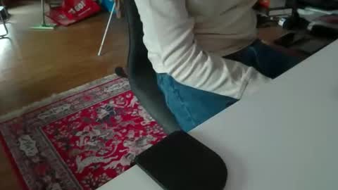 artesian99 online show from 11-08-25, 09:09