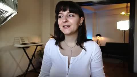 Sofia Caponi online show from 03-10-25, 08:15