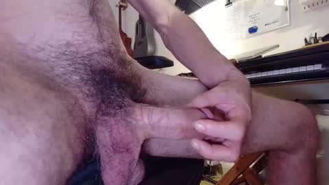 Snapshot of arthturvandalay chatting on 11-05-25, 10:54 arthturvandalay online show from 11-05-25, 10:54