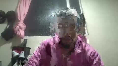 arthur1718 online show from 11-20-25, 02:34