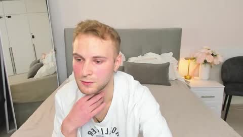 Arthur online show from 11-26-25, 05:30