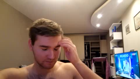 Snapshot of arthurbrums chatting on 11-02-25, 05:32 Arthur online show from 11-02-25, 05:32