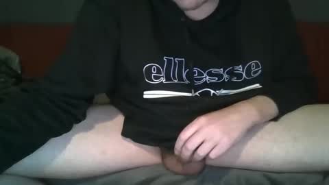 Snapshot of arthure944491 chatting on 11-08-25, 10:19 arthure944491 online show from 11-08-25, 10:19