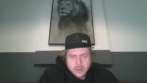 Snapshot of arthure944491 chatting on 11-14-25, 09:30 arthure944491 online show from 11-14-25, 09:30