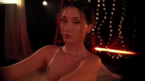 Marlene online show from 12-19-25, 02:07