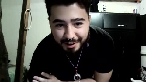 Snapshot of artorias_4 chatting on 12-19-24, 09:06 artorias 4 online show from 12-19-24, 09:06