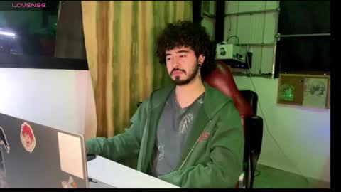 Snapshot of artorias_4 chatting on 10-24-25, 04:53 artorias 4 online show from 10-24-25, 04:53