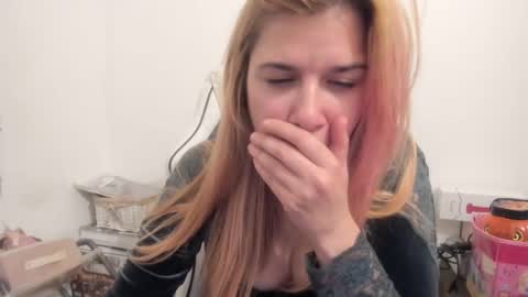 MIA online show from 11-04-25, 10:31