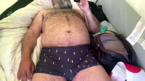 Snapshot of arturdivus chatting on 04-16-26, 01:01 ArturDivus online show from 04-16-26, 01:01