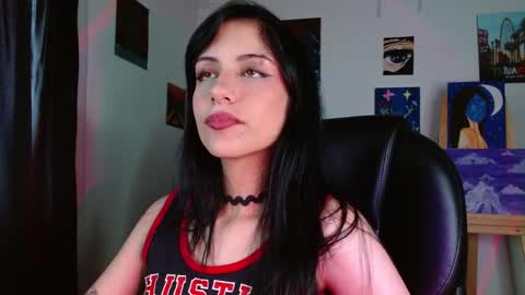 Snapshot of ary_pieerce chatting on 04-07-26, 07:25 Independent Model online show from 04-07-26, 07:25