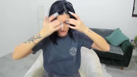 Arya online show from 12-22-25, 05:59