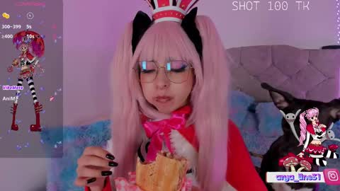 Snapshot of arya_line chatting on 11-01-25, 02:02 Arys online show from 11-01-25, 02:02