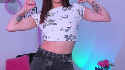 Snapshot of aryane_art_ chatting on 09-12-25, 08:09 carol online show from 09-12-25, 08:09