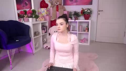 Aria online show from 10-01-25, 09:37