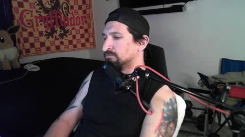 devilPup75 online show from 10-20-25, 02:39