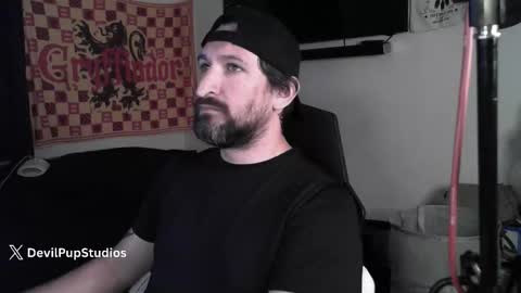 devilPup75 online show from 11-19-25, 04:56