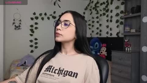 Asena online show from 10-19-25, 08:20